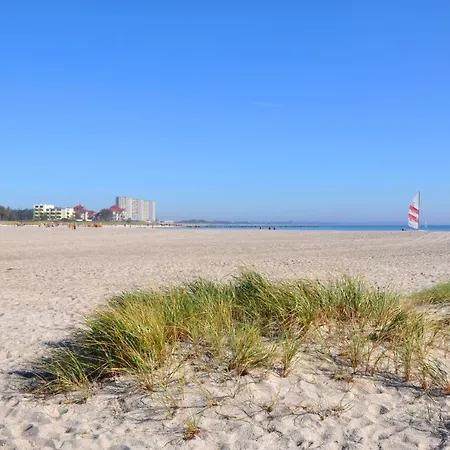 Apartment Burgtiefe Suedstrand 